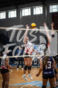 Voley 25